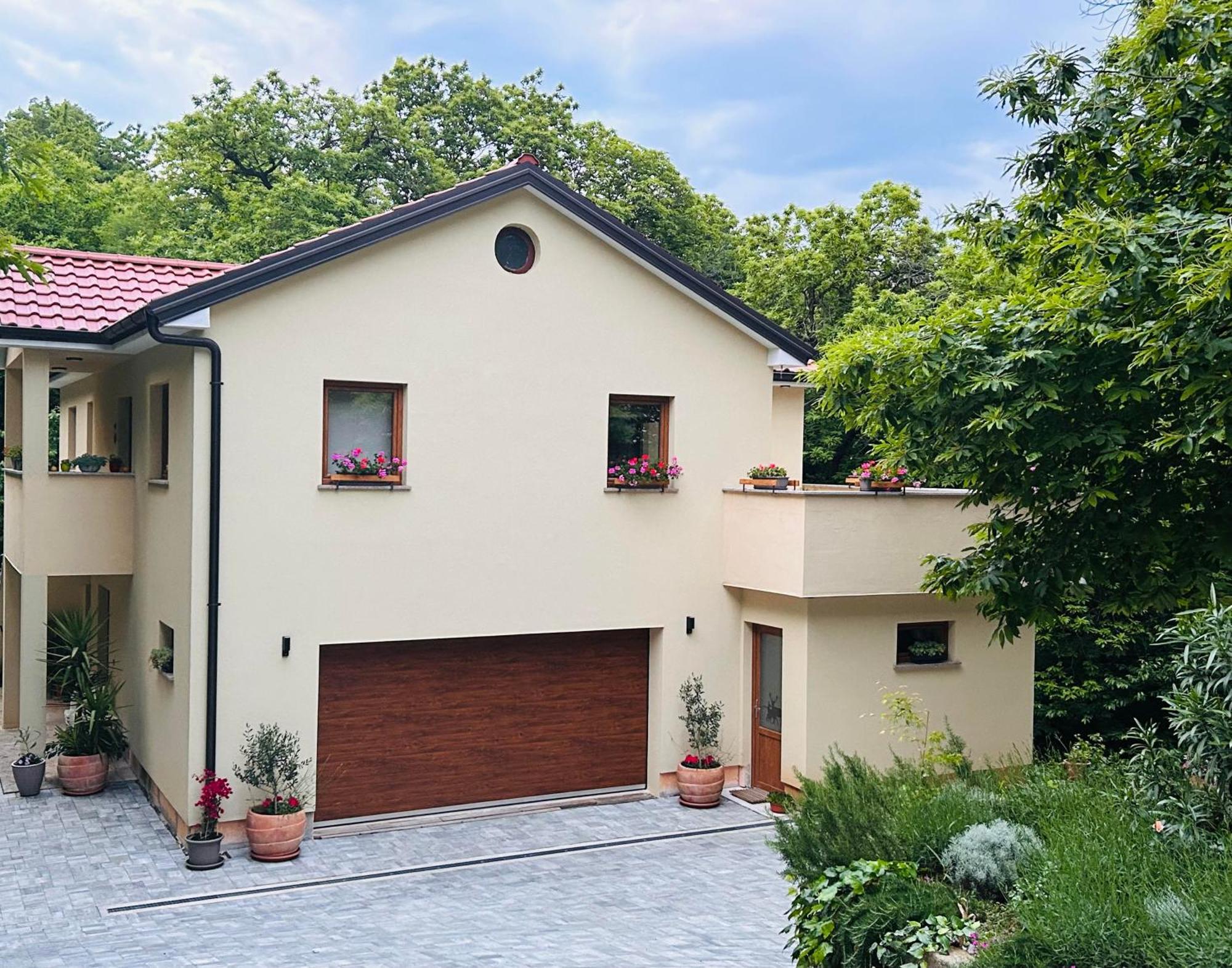 Apartment With A Terrace Forest Home Lullula Veprinac Ngoại thất bức ảnh