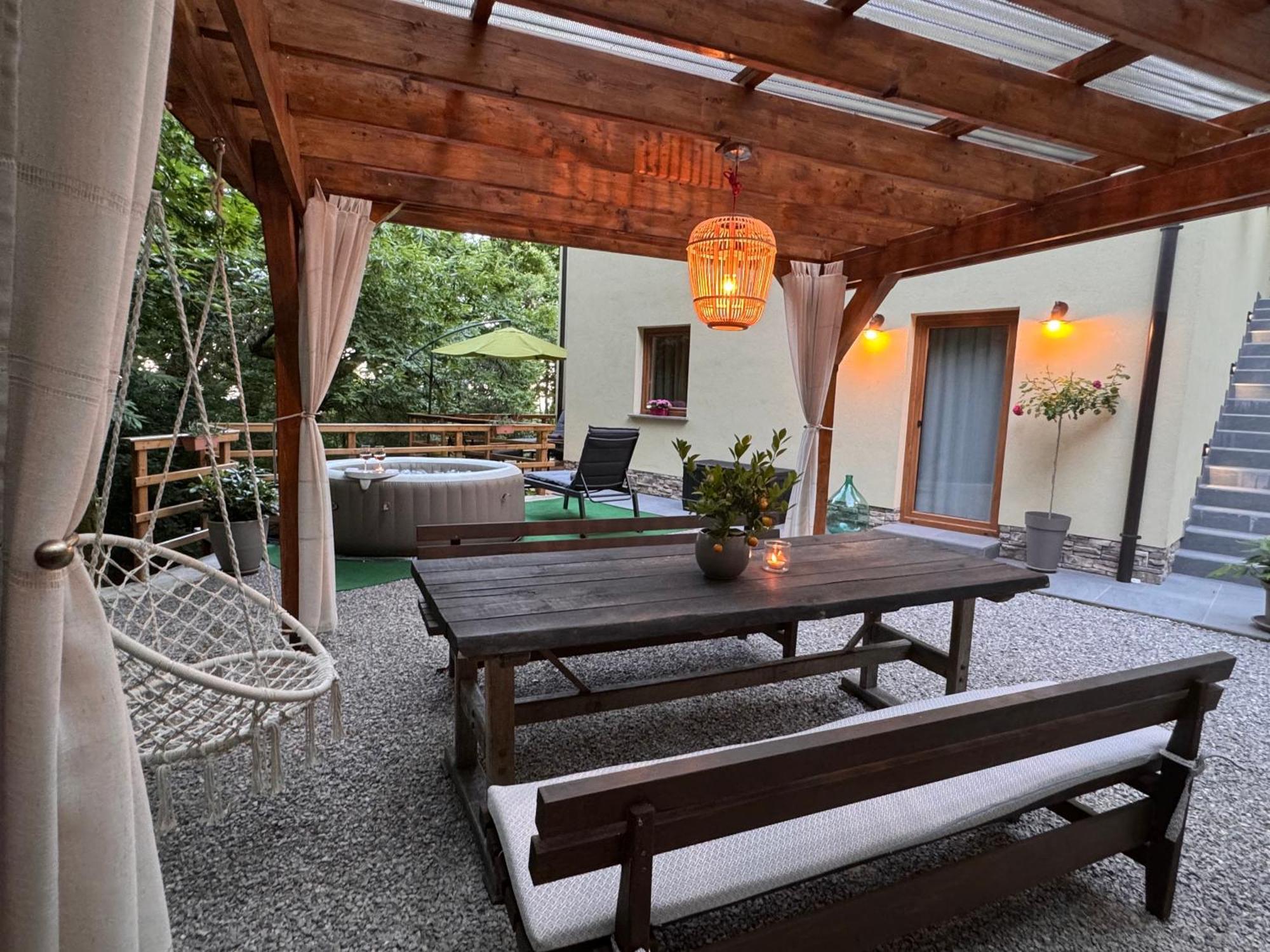Apartment With A Terrace Forest Home Lullula Veprinac Ngoại thất bức ảnh